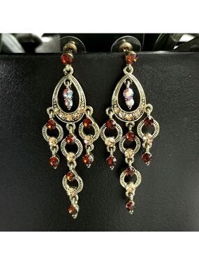 NWT Amber Brown crystal chandelier earrings